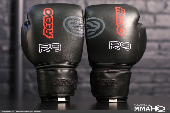 Reevo R9 War Hammer Sparring Gloves